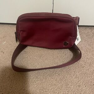 Lululemon Wine Berry Everywhere Belt Bag 1L